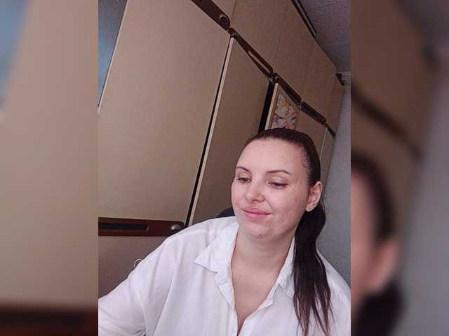 Mira-5a live cam on BongaCams
