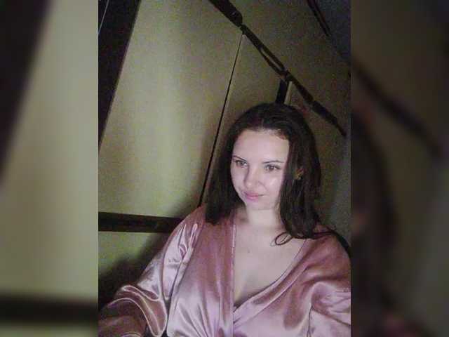 Mira-5a live cam on BongaCams