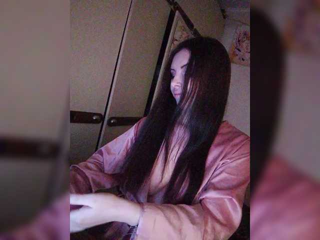 Mira-5a live cam on BongaCams