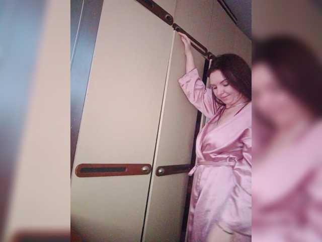 Mira-5a live cam on BongaCams