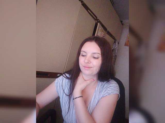 Mira-5a live cam on BongaCams