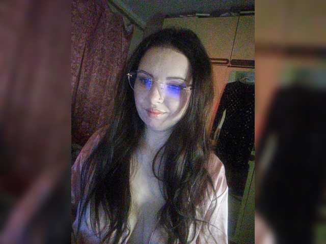 Mira-5a live cam on BongaCams