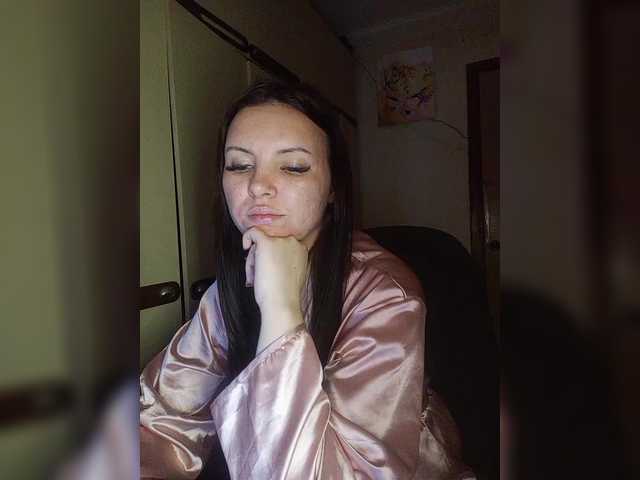 Mira-5a's BongaCams show and profile