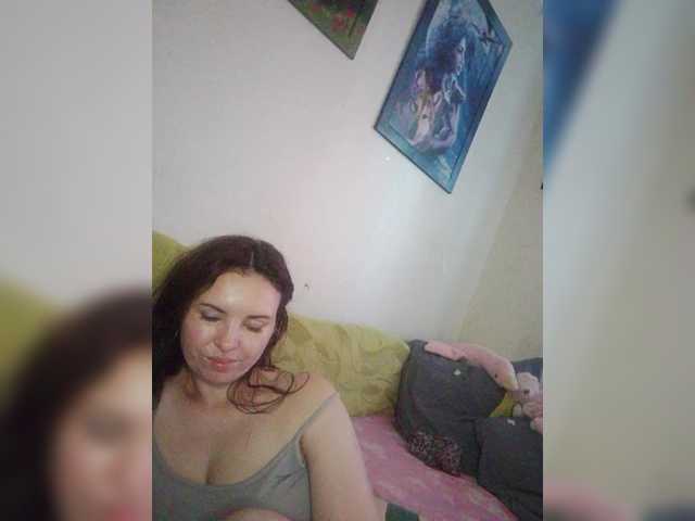 Mira-5a live cam on BongaCams