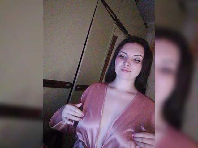 Mira-5a live cam on BongaCams