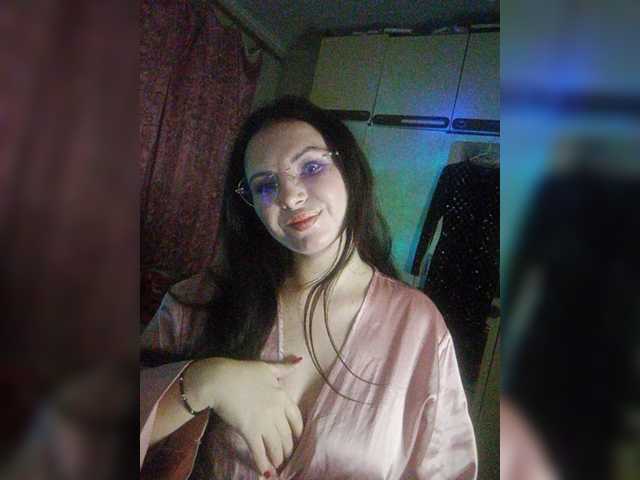 Mira-5a live cam on BongaCams