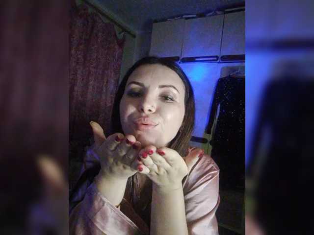 Mira-5a live cam on BongaCams