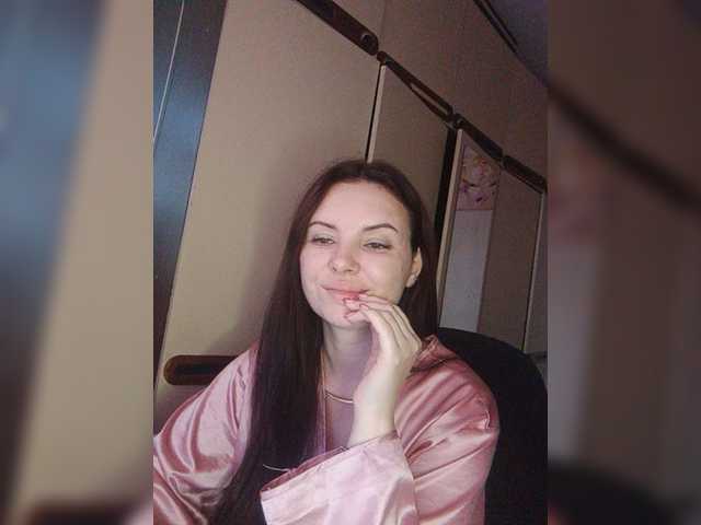 Mira-5a live cam on BongaCams