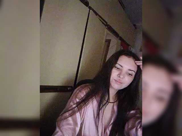 Mira-5a live cam on BongaCams