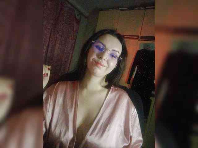 Modella: CAMA-CEKC