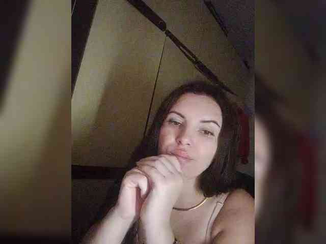 Mira-5a Sex Cam Show