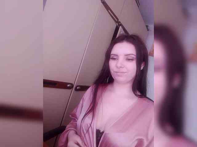 Mira-5a Live Webcam on BongaCams