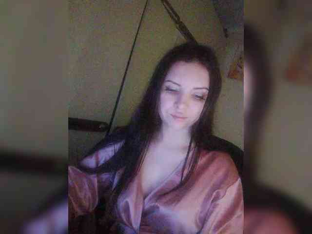 Mira-5a Live Webcam on BongaCams