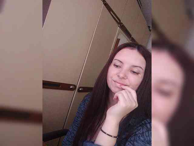Mira-5a Live Webcam on BongaCams
