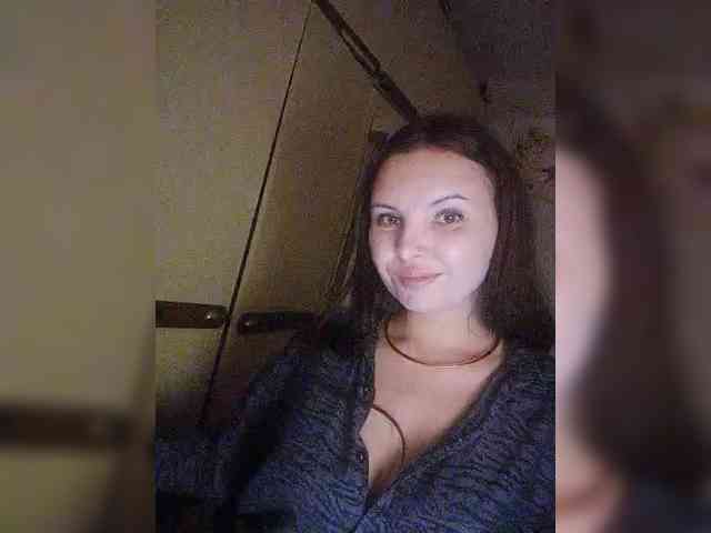 Mira-5a Sex Cam Show
