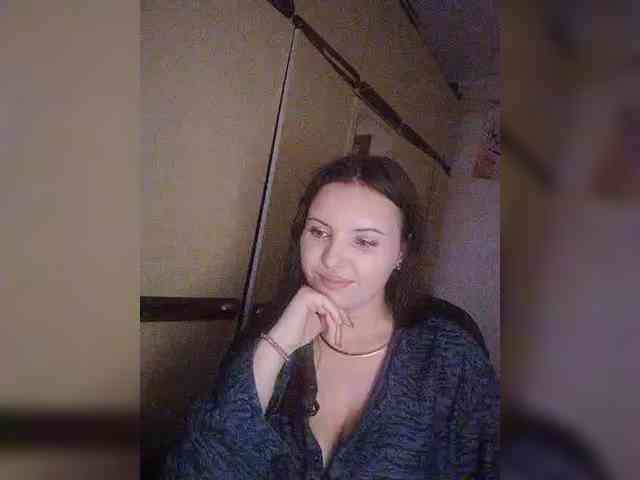 Mira-5a Sex Cam Show