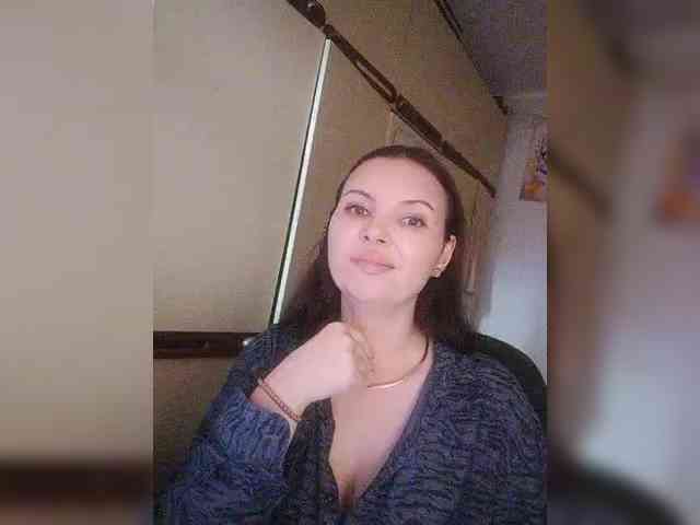 Mira-5a Sex Cam Show