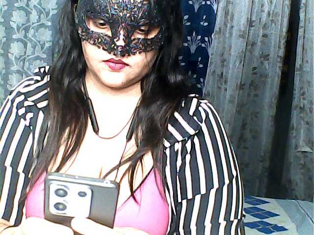 Sexxybhabhi1411 live cam on BongaCams
