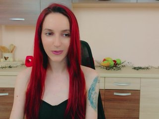 Julia-Jae Porn Show