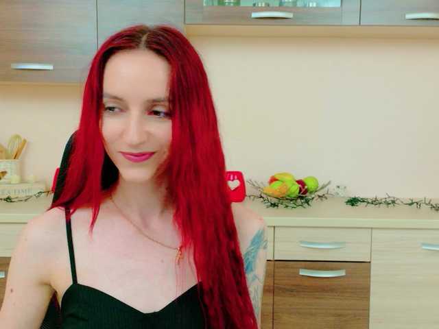 Julia-Jae live cam on BongaCams