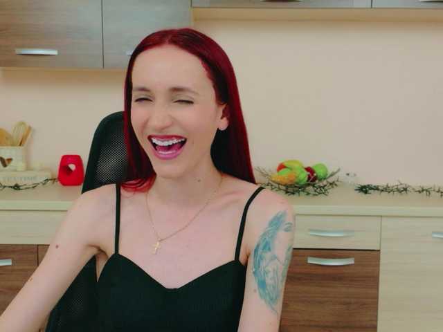 Julia-Jae live cam on BongaCams