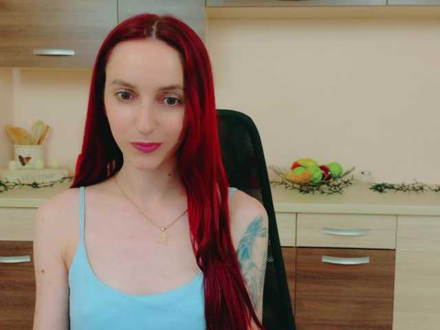 Julia-Jae live cam on BongaCams