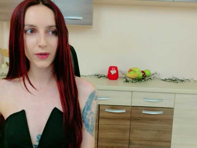 Julia-Jae live cam on BongaCams