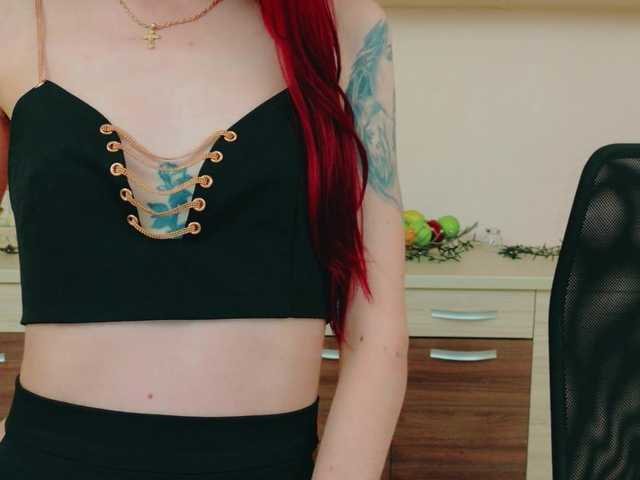 Julia-Jae live cam on BongaCams