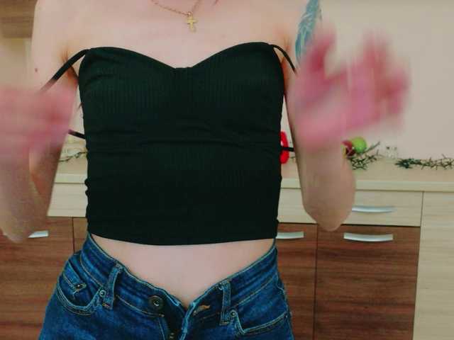 Julia-Jae live cam on BongaCams
