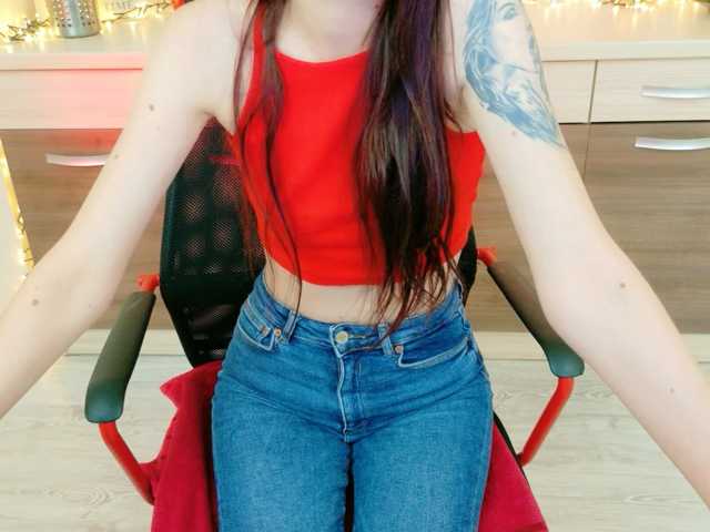 Julia-Jae live cam on BongaCams