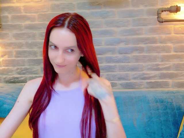 Julia-Jae live cam on BongaCams