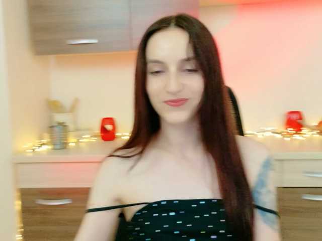 Julia-Jae, en directo ahora en BongaCams