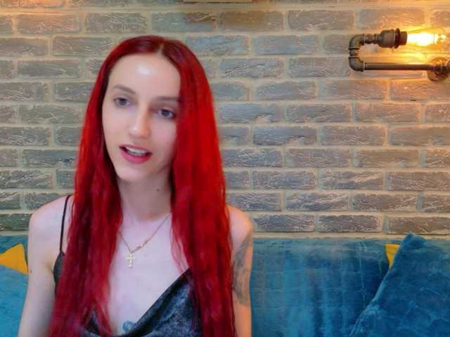 Julia-Jae live cam on BongaCams