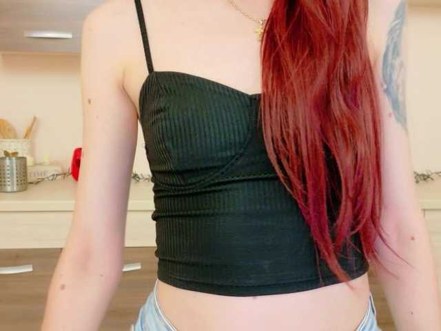 Julia-Jae live cam on BongaCams