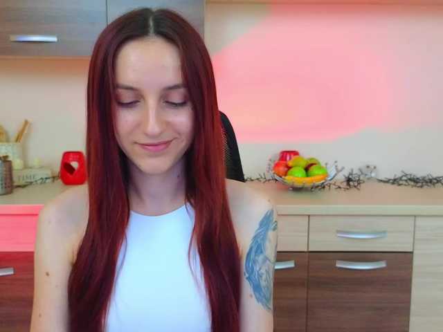 Julia-Jae live cam on BongaCams