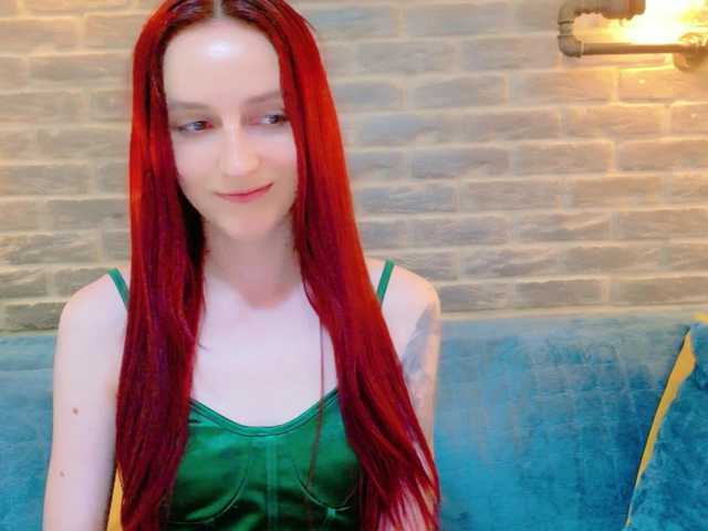 Julia-Jae live cam on BongaCams