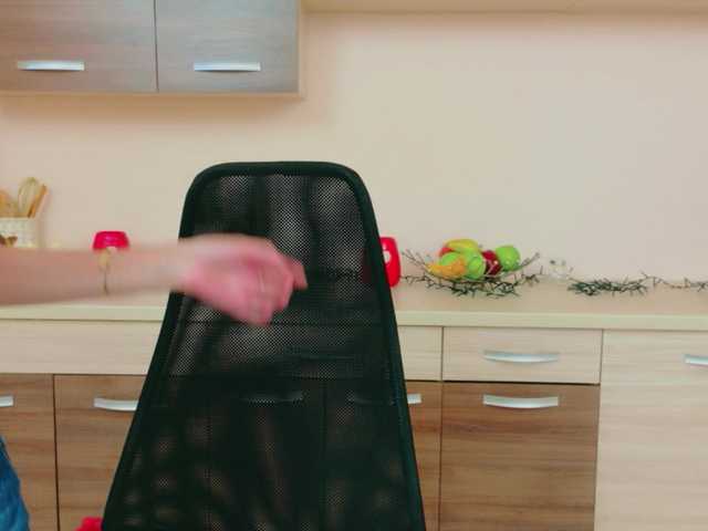 Julia-Jae