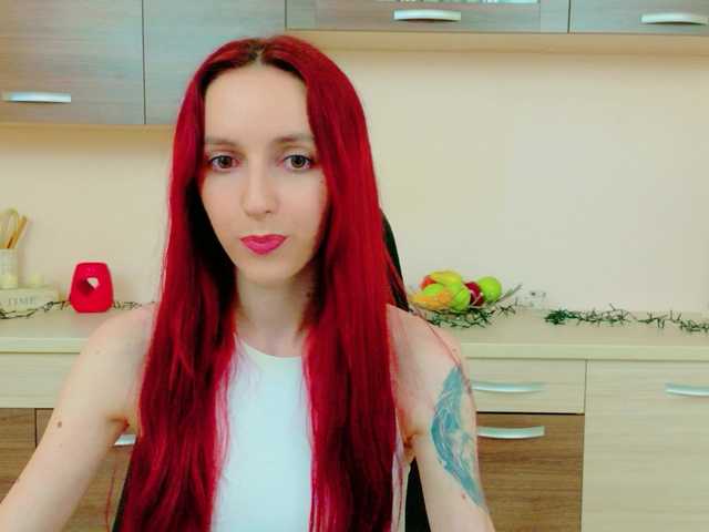 Julia-Jae live cam on BongaCams