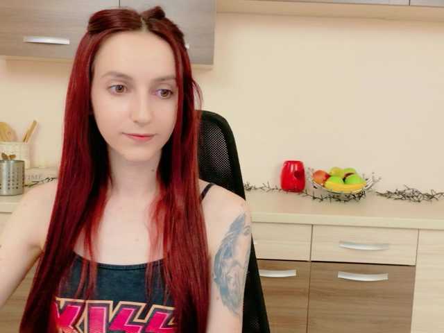 Julia-Jae live cam on BongaCams