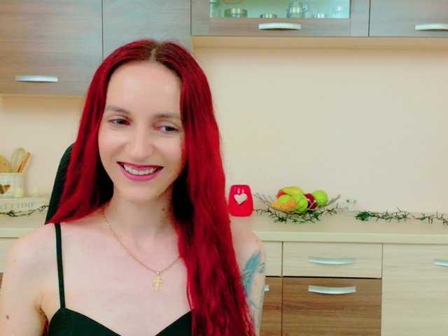 Julia-Jae live cam on BongaCams