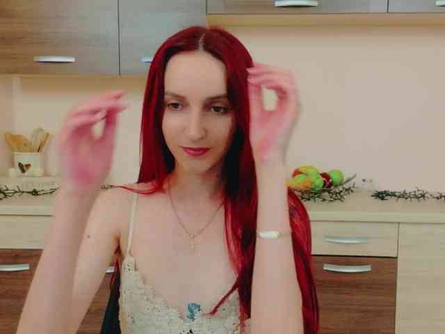 Julia-Jae webcam