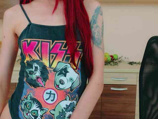 Julia-Jae webcam