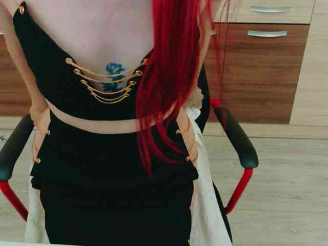 Julia-Jae webcam
