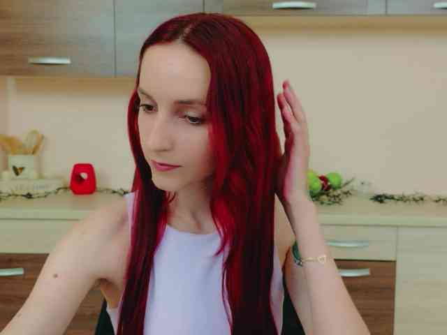 Julia-Jae webcam