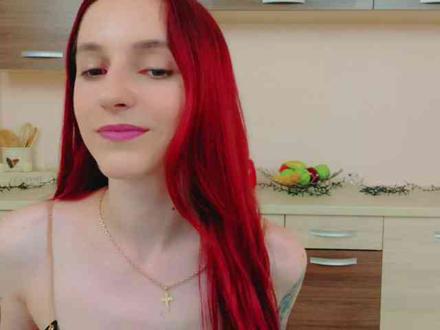 Julia-Jae webcam
