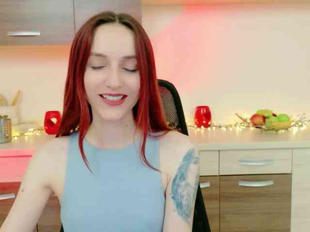 julia-jae's live room