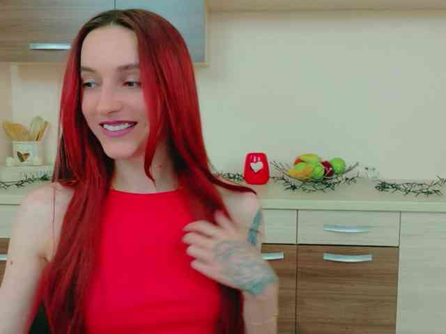 Julia-Jae webcam