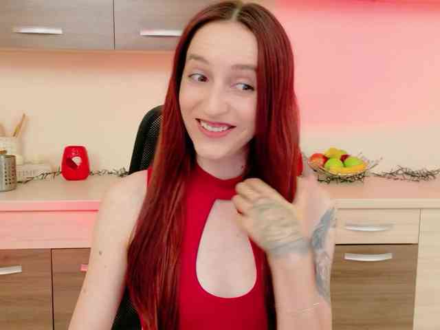 Julia-Jae webcam