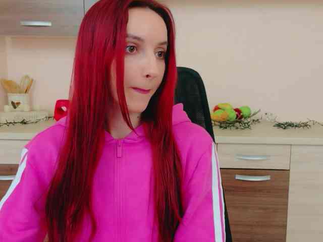 Julia-Jae