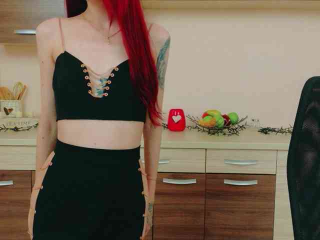 Julia-Jae webcam